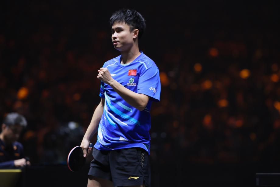 [图]WTT中国四项冠军：周启豪3-0安德斯·林德 晋级下一轮  16强国乒今天最新消息