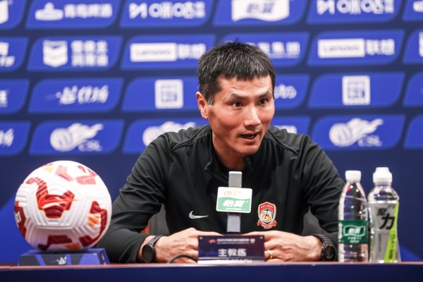 澎湃：郭士强的例子未必合适，但请给邵佳一与国足时间